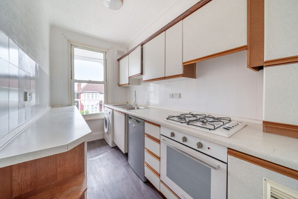 Property photo 2 of 6 1019202 (5)