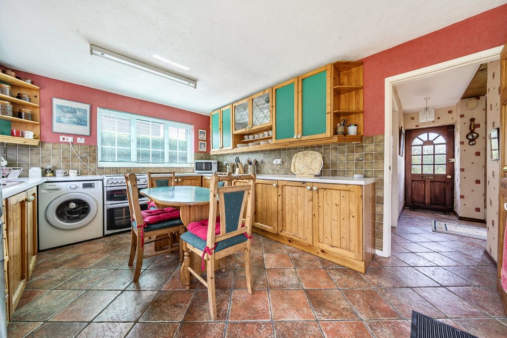 Property photo 3 of 20 4472674