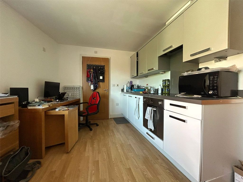 Property photo 2 of 4 Studio Room