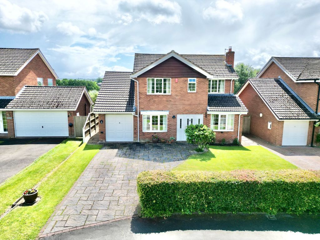 Property photo 1 of 41