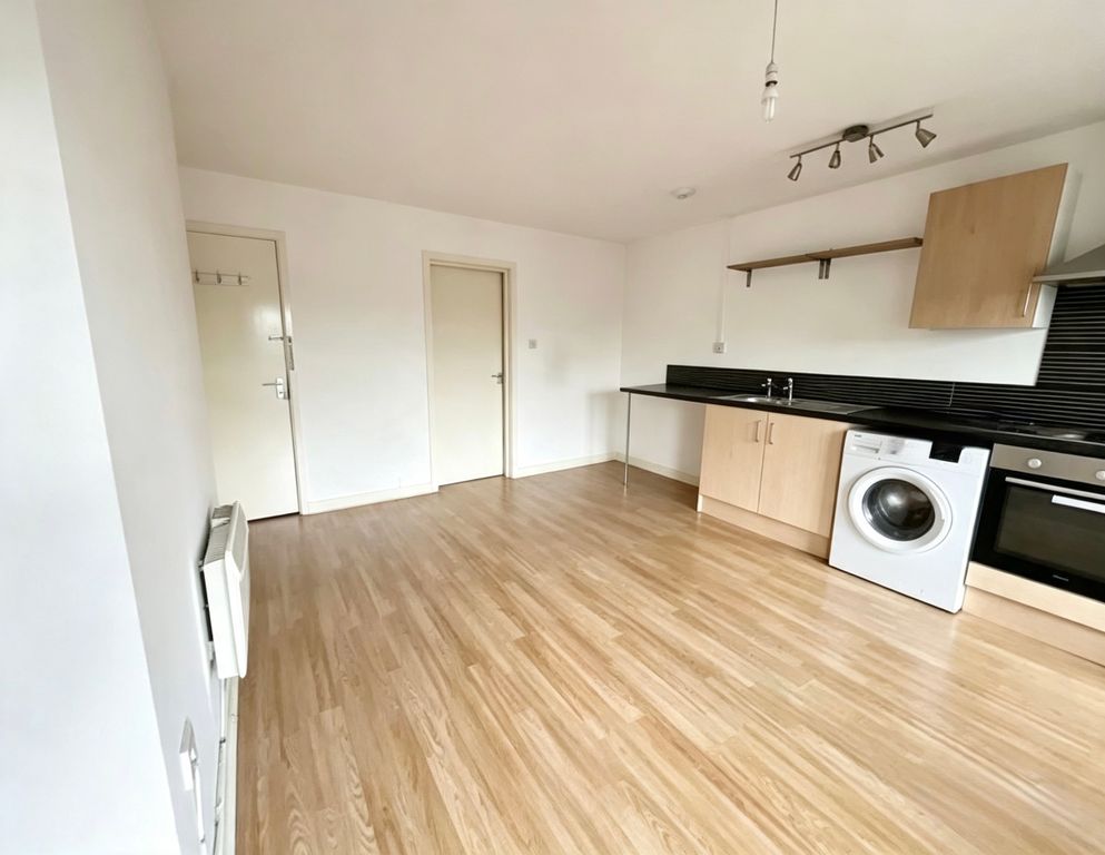 Property photo 2 of 5