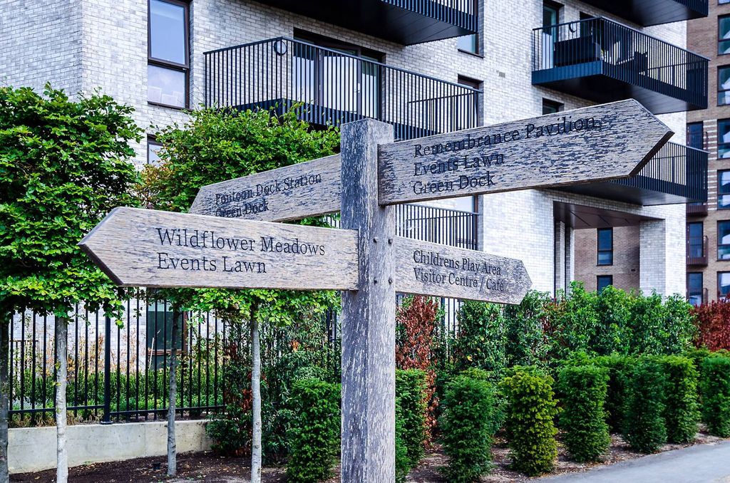 Property photo 1 of 25