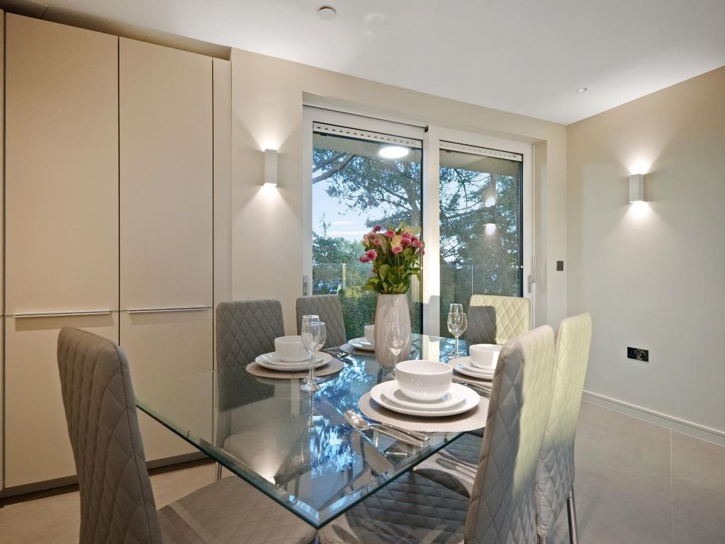 Additional image 8 of 3 bed flat for saleBanks Road, Poole BH13