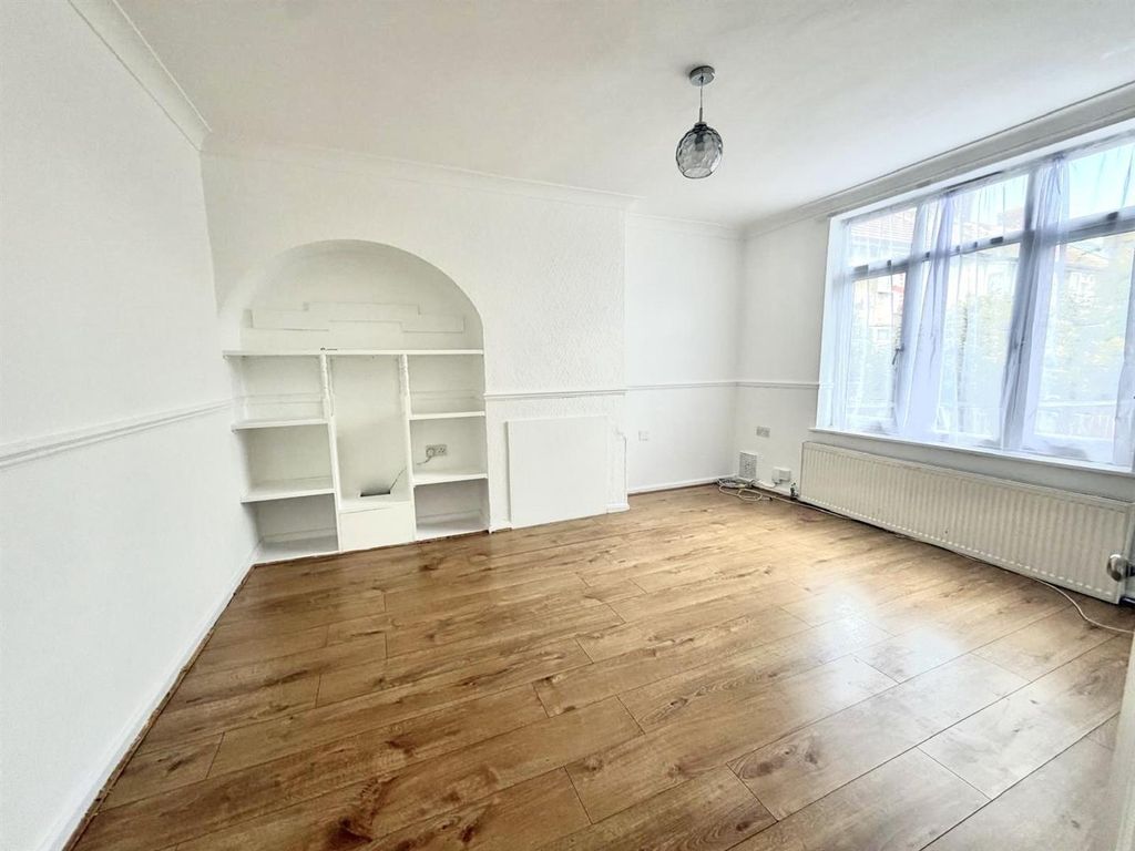 Property photo 2 of 11 Rec1..Jpg