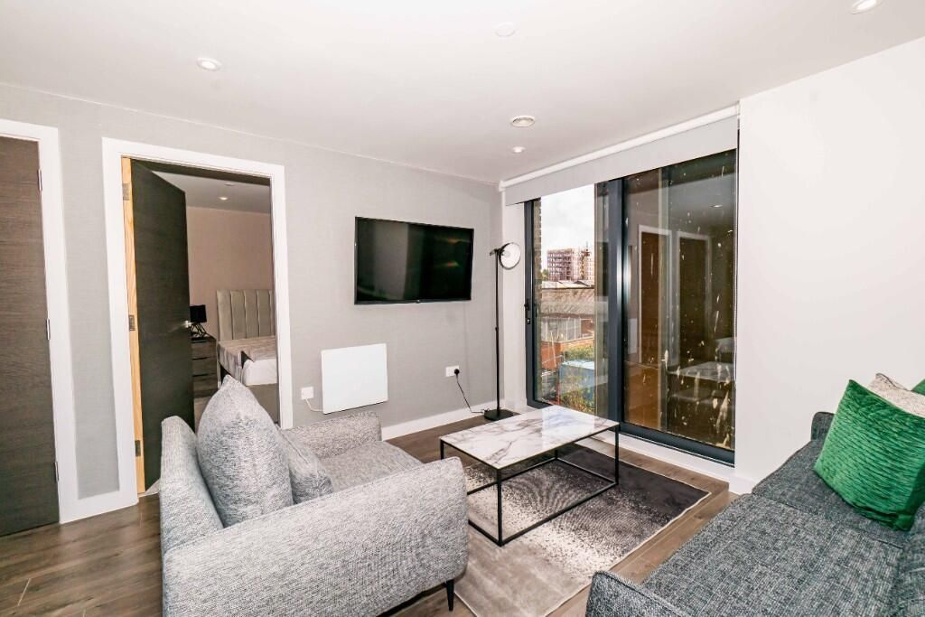 Property photo 3 of 6