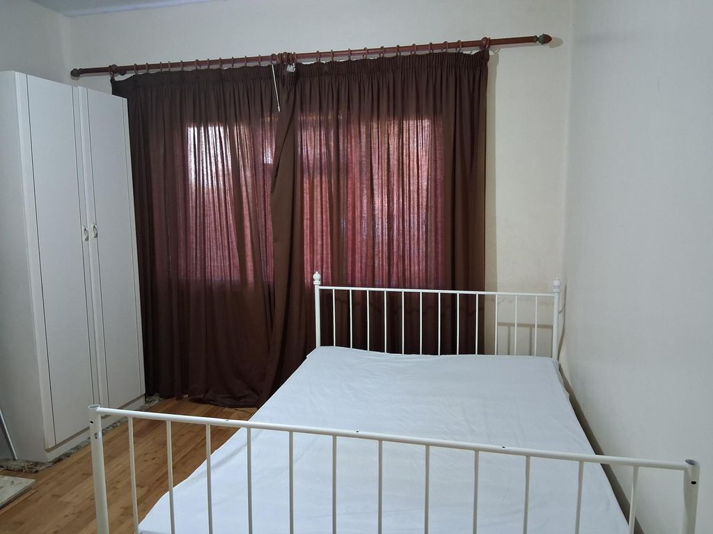 Property photo 2 of 19 Photo 1
