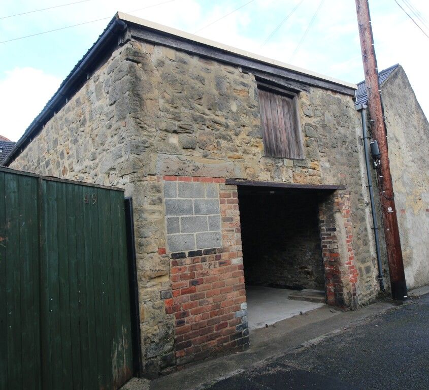 Property photo 1 of 5 Picture No. 10