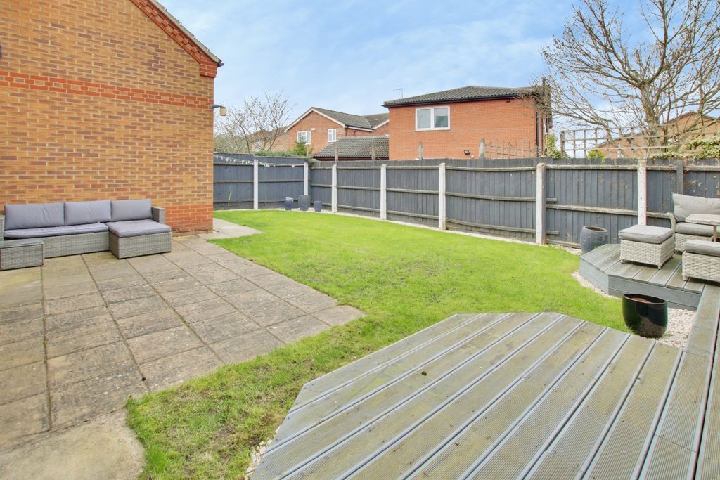 Property photo 2 of 15