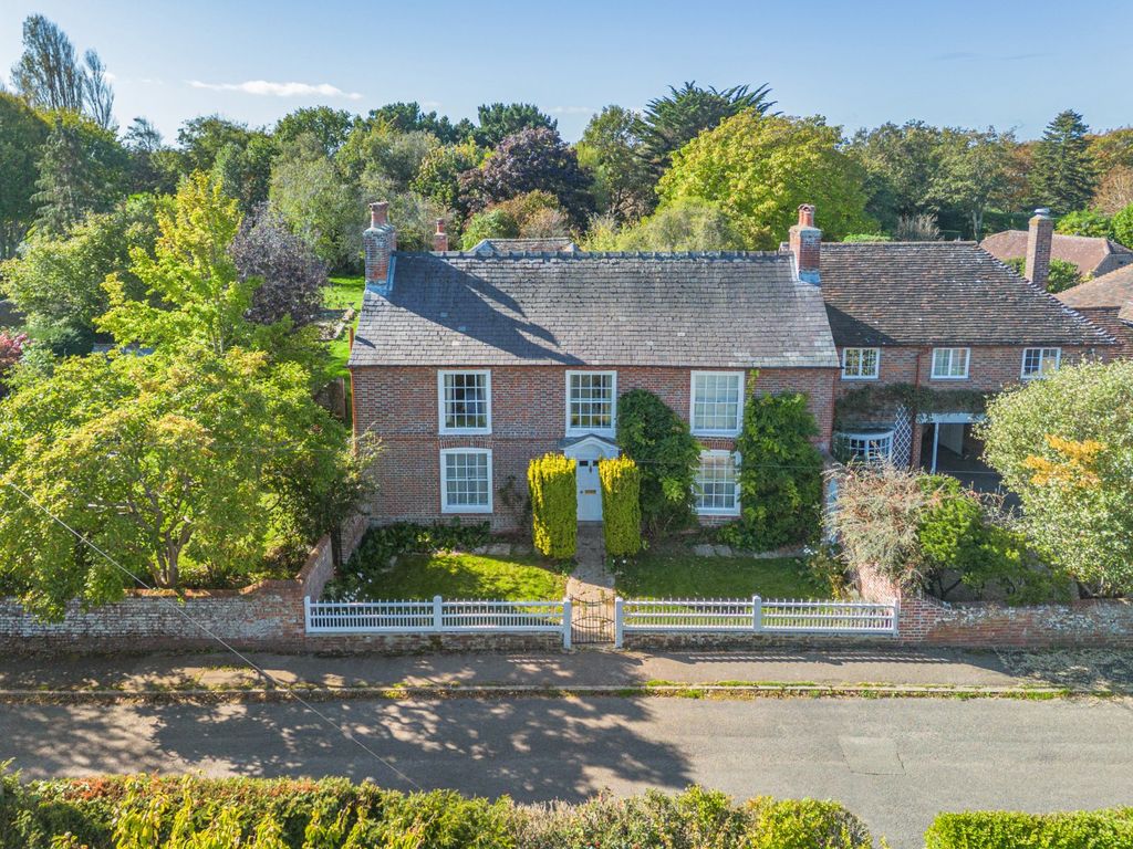 Property photo 2 of 22 Picture No. 07