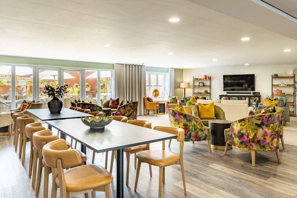 Property photo 3 of 7