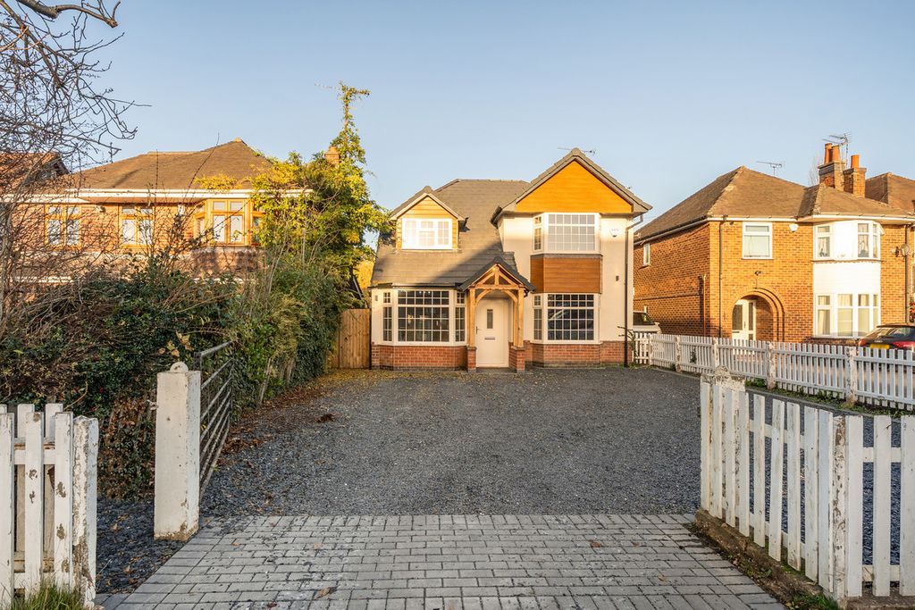 Property photo 1 of 24