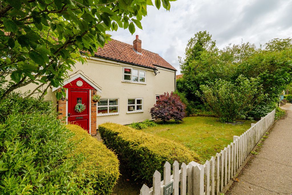 Property photo 2 of 20 5218262