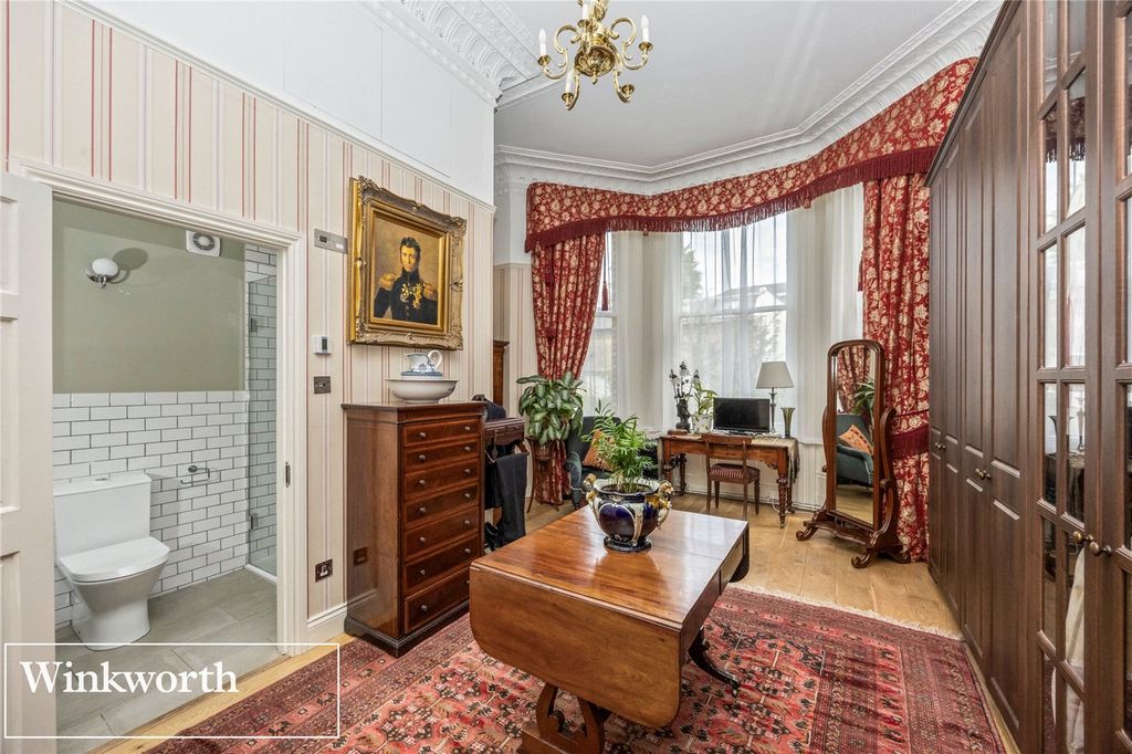 Additional image 9 of 3 bed flat for saleThe Drive, Hove, East Sussex BN3
