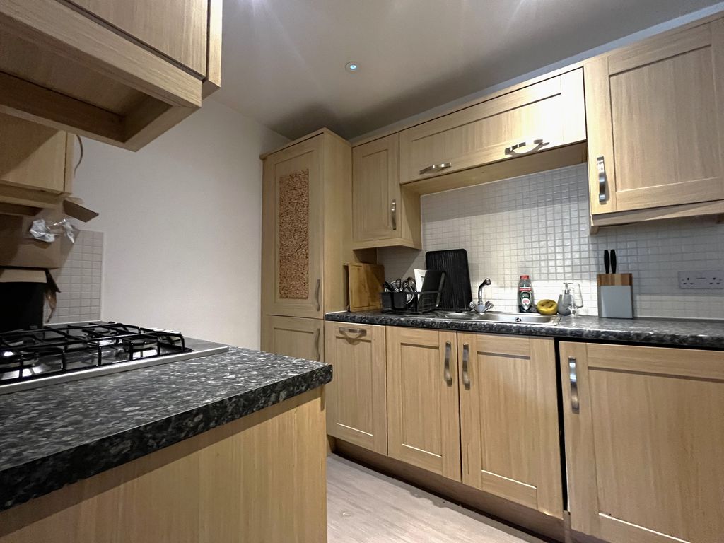 Property photo 2 of 7 Img_4676