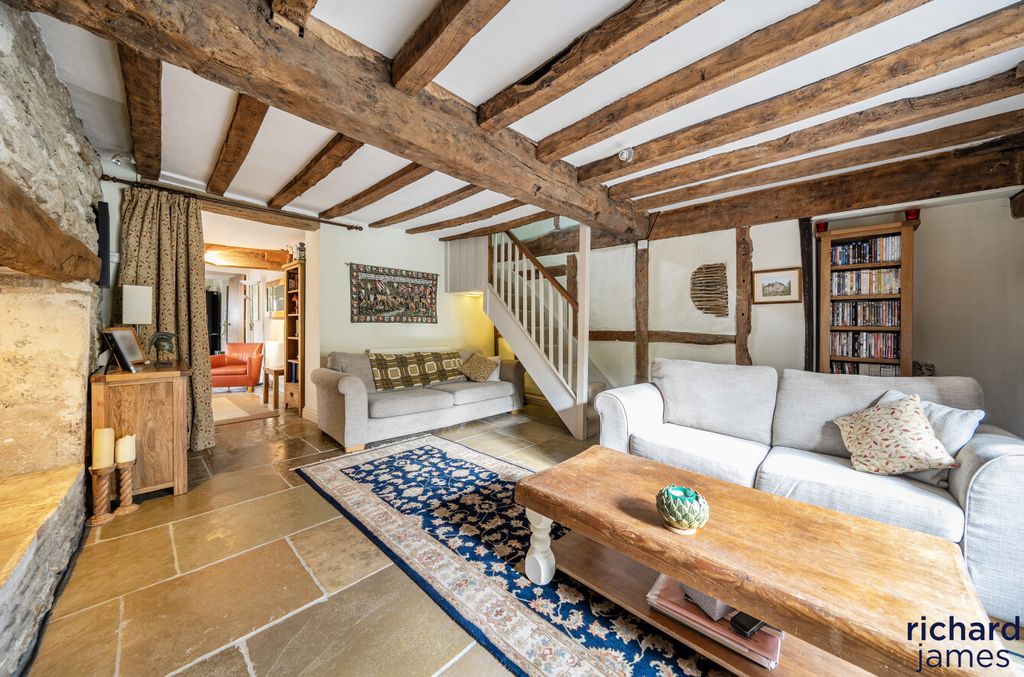 Property photo 2 of 20 4060Bd536Ab14ba58A1c8F0Fbe10c8Ae