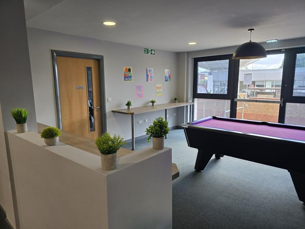 Property photo 2 of 18 Property Photo