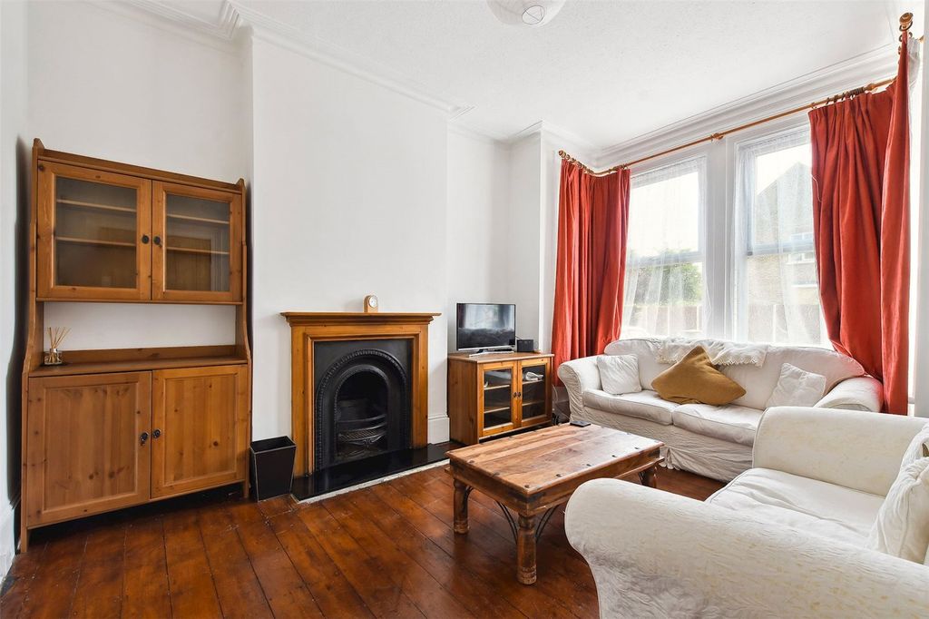 Property photo 2 of 11 Picture No. 11