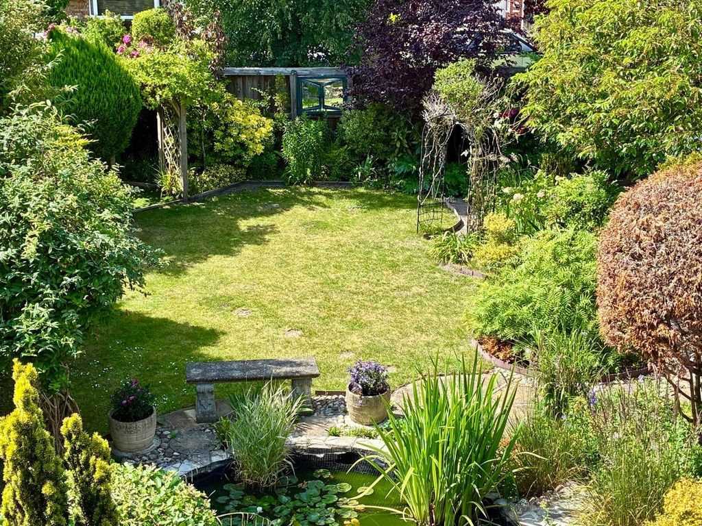 Property photo 2 of 23 Garden View.Jpeg