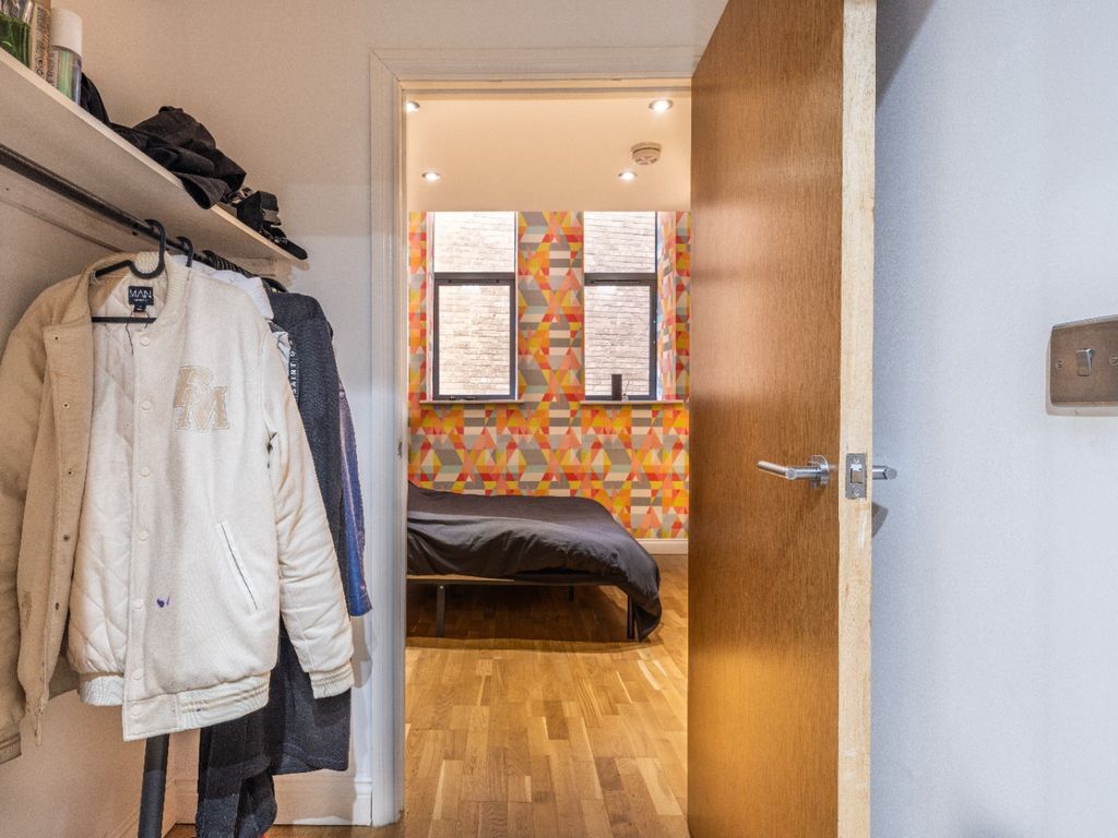 Property photo 1 of 8 4769420