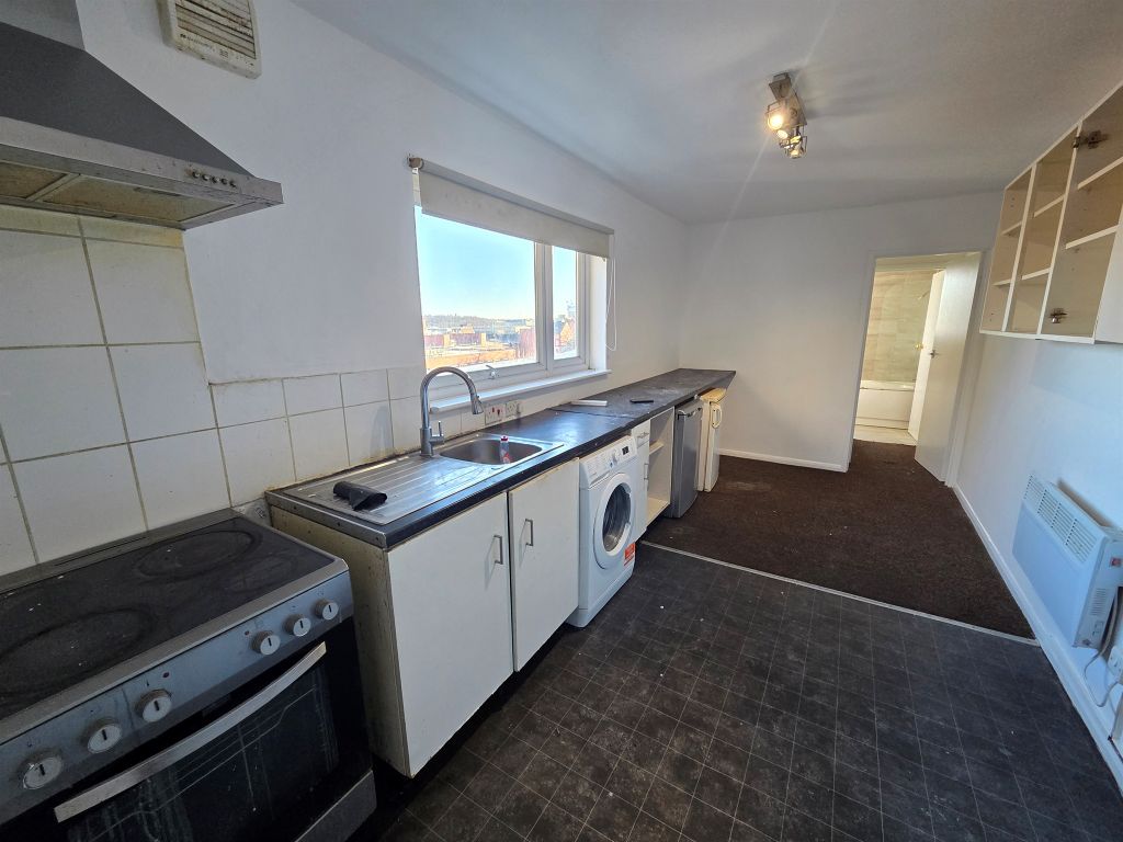 Property photo 3 of 8