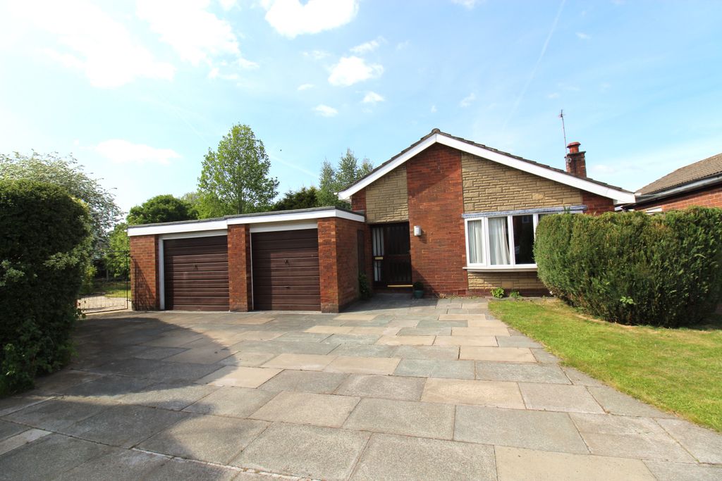 Property photo 1 of 19 Front