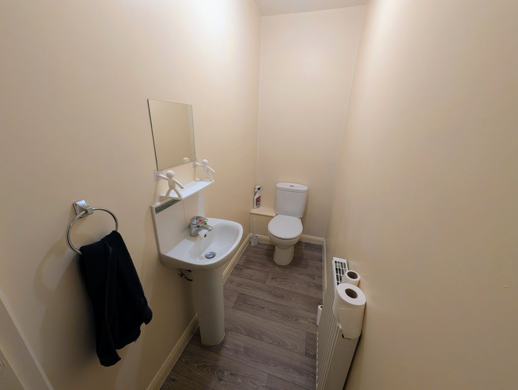 Property photo 3 of 10