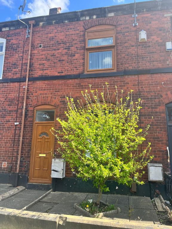 Property photo 1 of 18