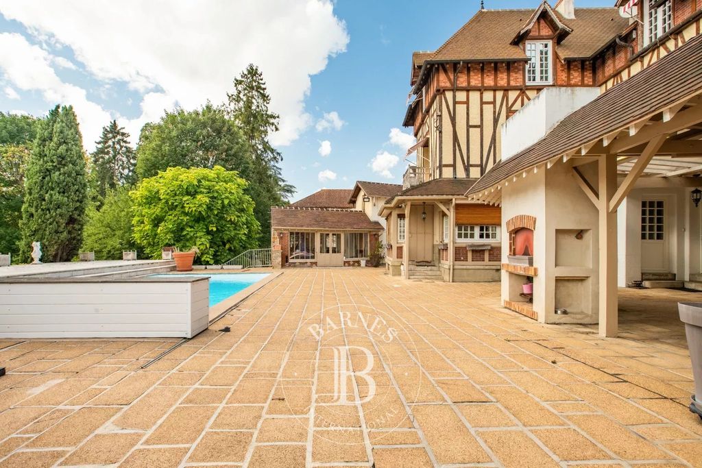 Property photo 3 of 33