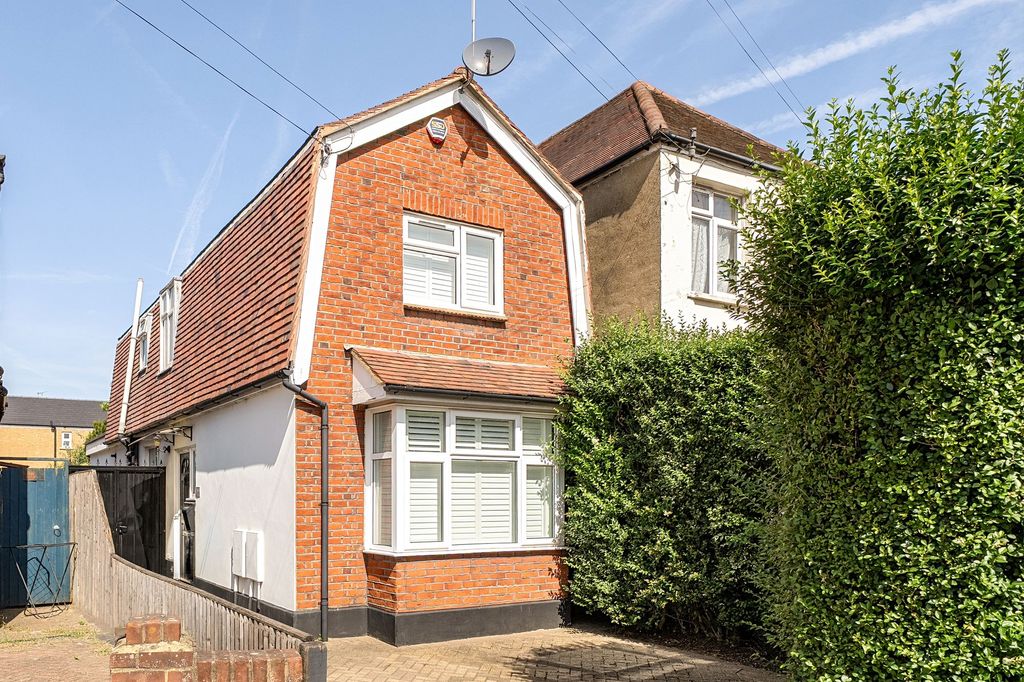 Property photo 1 of 13