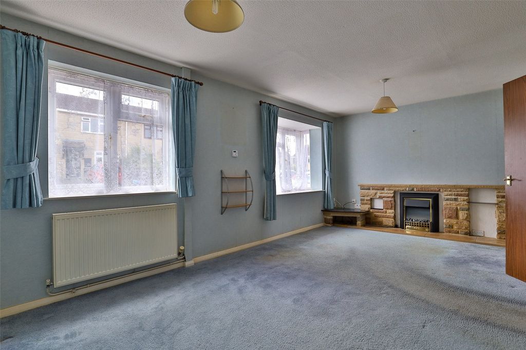 Property photo 3 of 18 Picture No. 10