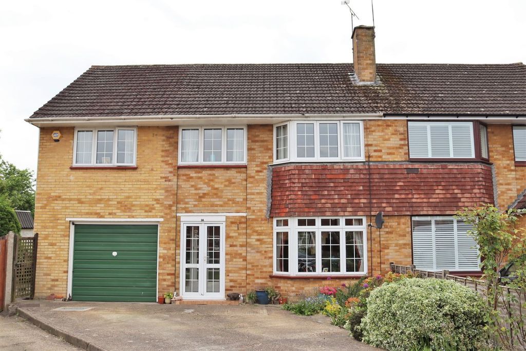 Property photo 1 of 16