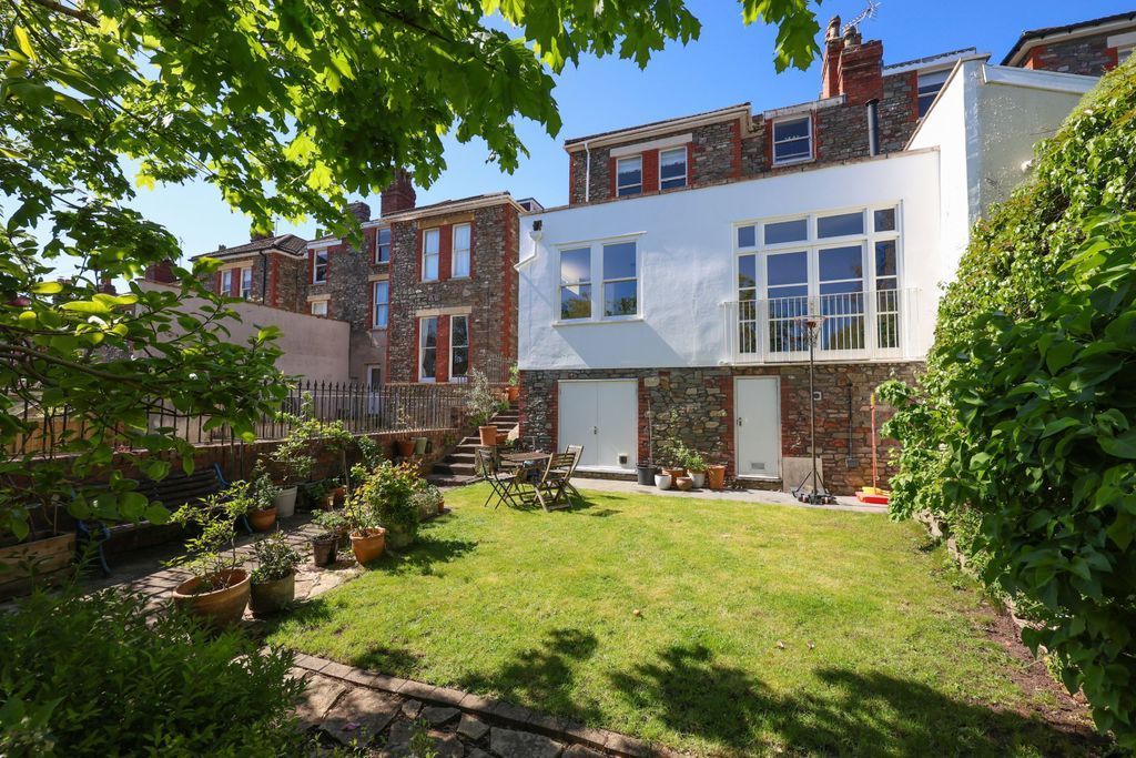 Additional image 18 of 6 bed semi-detached house for saleLimerick Road, Redland, Bristol BS6