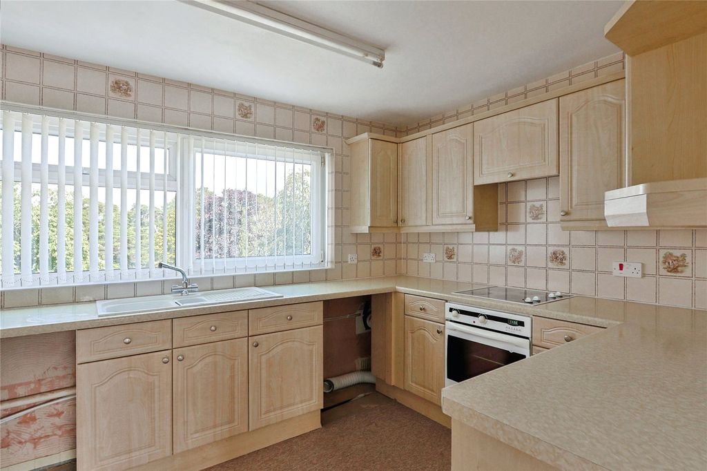 Property photo 3 of 19 Picture No. 08