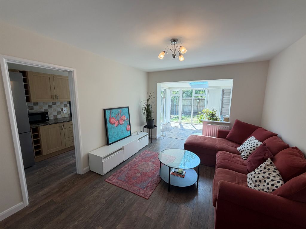Property photo 2 of 16