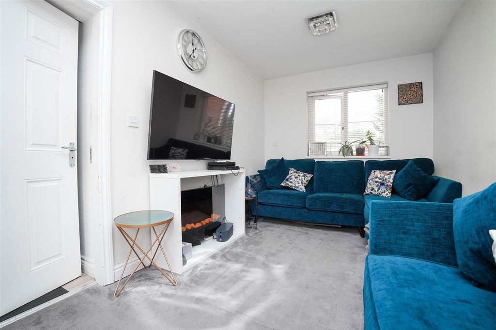 Property photo 3 of 17 Dsc01504.Jpg