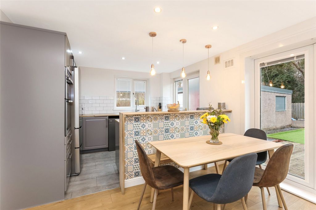 Property photo 3 of 20 Picture No. 07