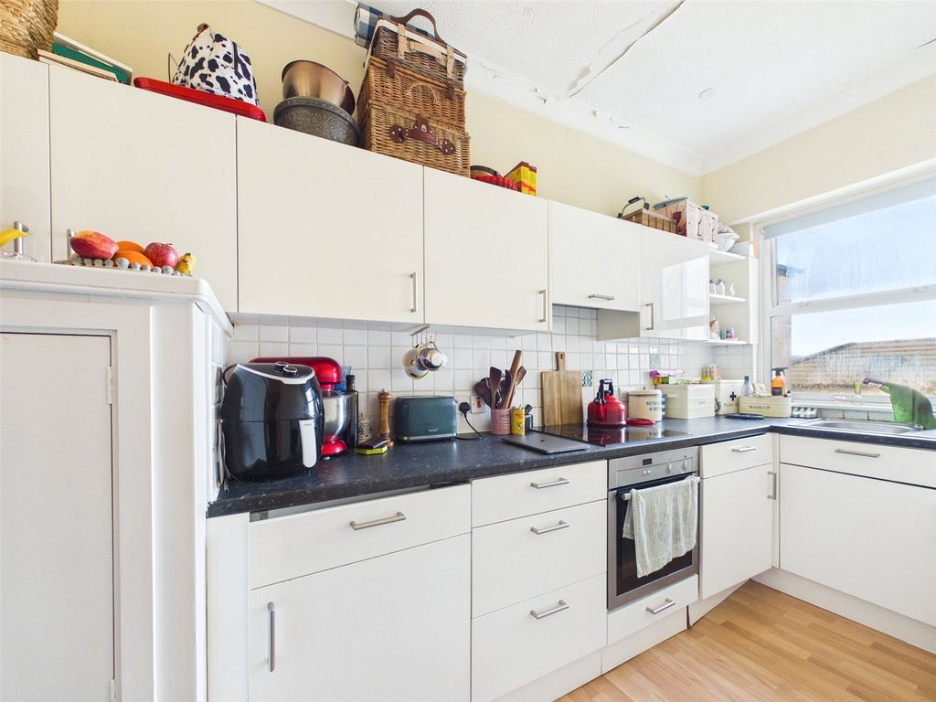 Property photo 3 of 4 Picture No. 09