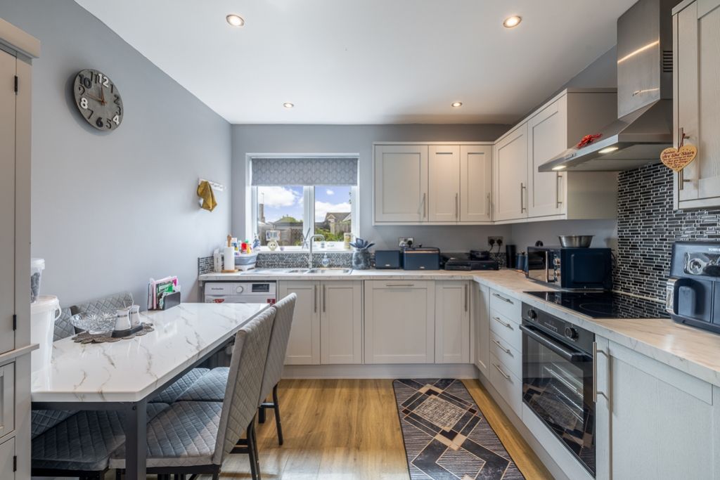 Property photo 2 of 26 26 St Margarets Drive (Sibsey)-21