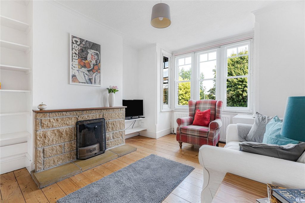 Property photo 2 of 11 Picture No. 70