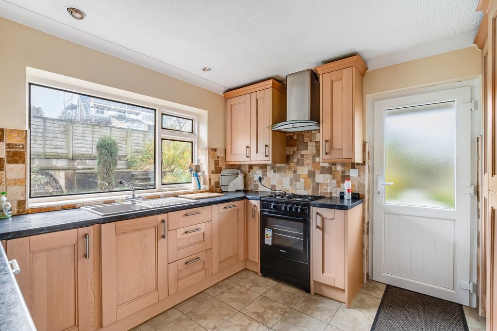 Property photo 3 of 19 Picture 3