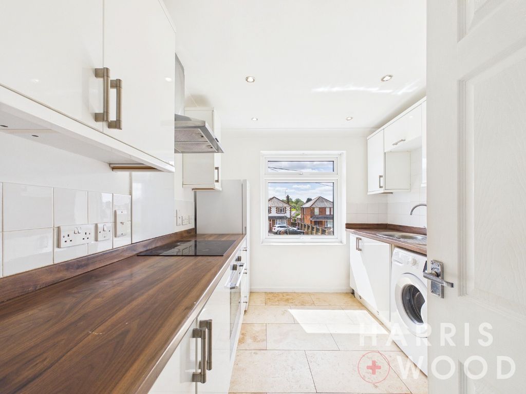 Property photo 2 of 16 4781086