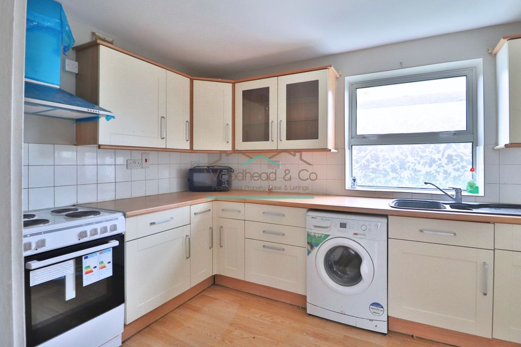 Property photo 1 of 6 Untitled Design(17)