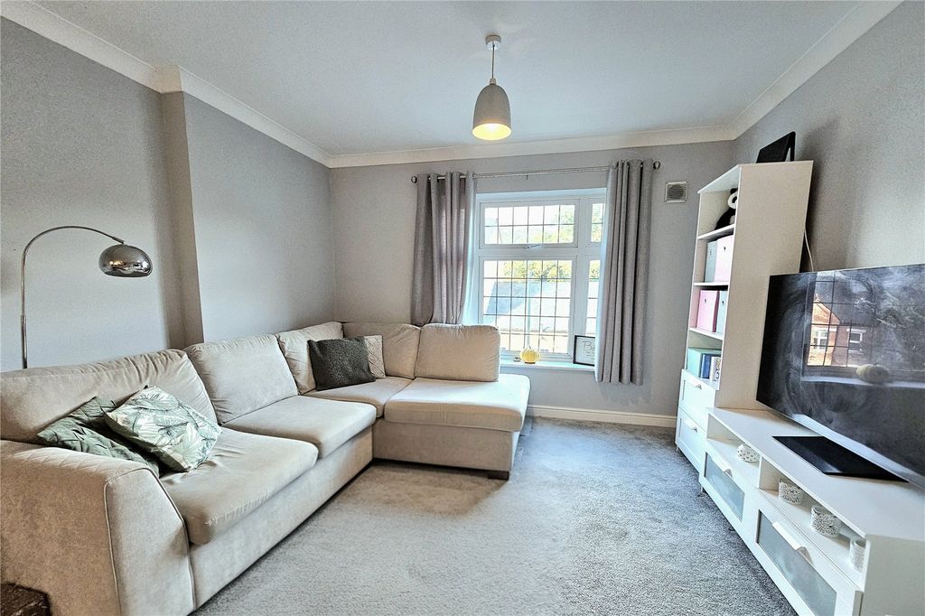 Property photo 2 of 11 Picture No. 07