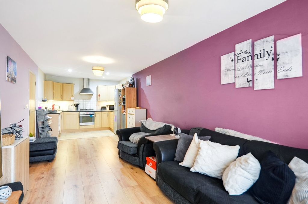 Property photo 2 of 7 Picture No. 06