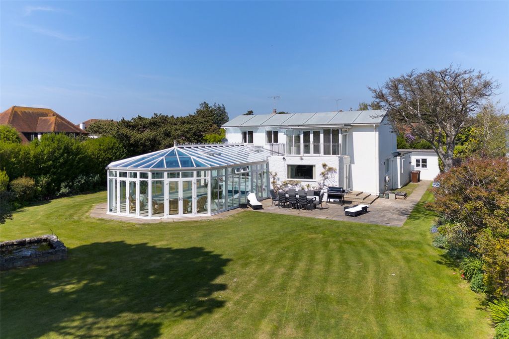 Property photo 1 of 32 Picture No. 54