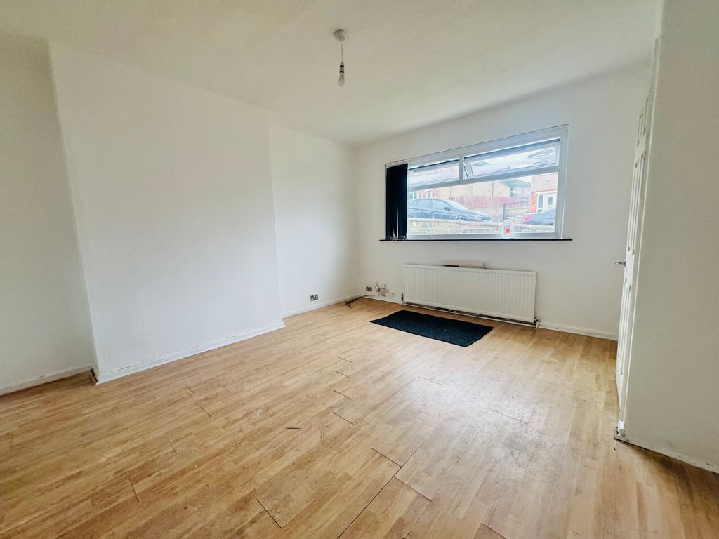 Property photo 2 of 8 Living Room