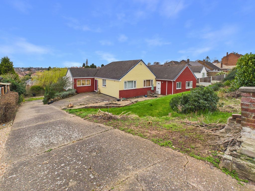 Property photo 1 of 30 Front