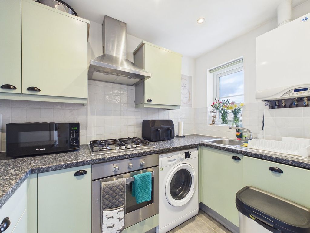 Property photo 3 of 13