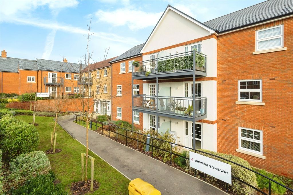 Property photo 1 of 19 Picture No. 02