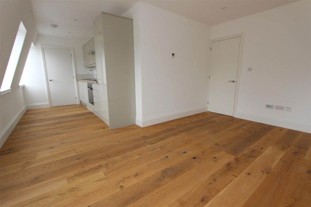 Property photo 3 of 11 Img_5547.Jpg